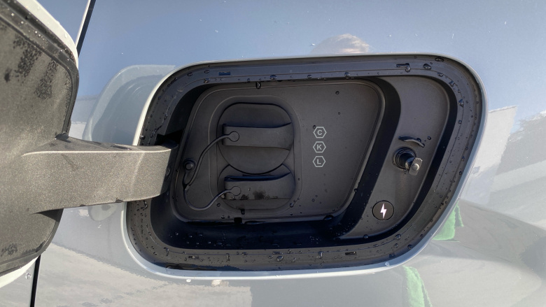 Volvo EX30 200kW SM Extended Range Ultra 69kWh 5dr Auto Electric Estate